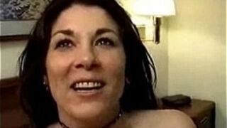 Mature wife get her creampie with 4 strangers
