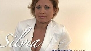 Massage Rooms Hot MILF enjoys big oily fingers deep in her juicy wet pussy