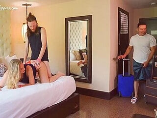 Watch Ravishing Sexyhippiess Sex