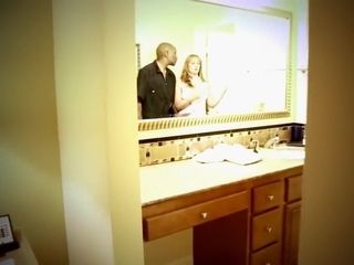 Housewife Seduces outrageous Plumber approximately be thrilled by the brush