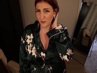 My Stepmom Is A Pregnant Milf